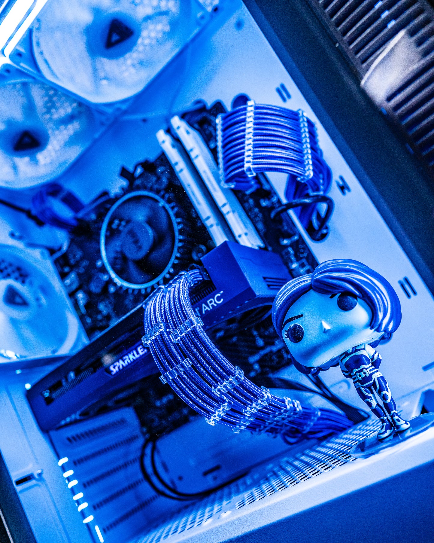 INTEL ARC A580 & i3 1200F CUSTOM GAMING PC